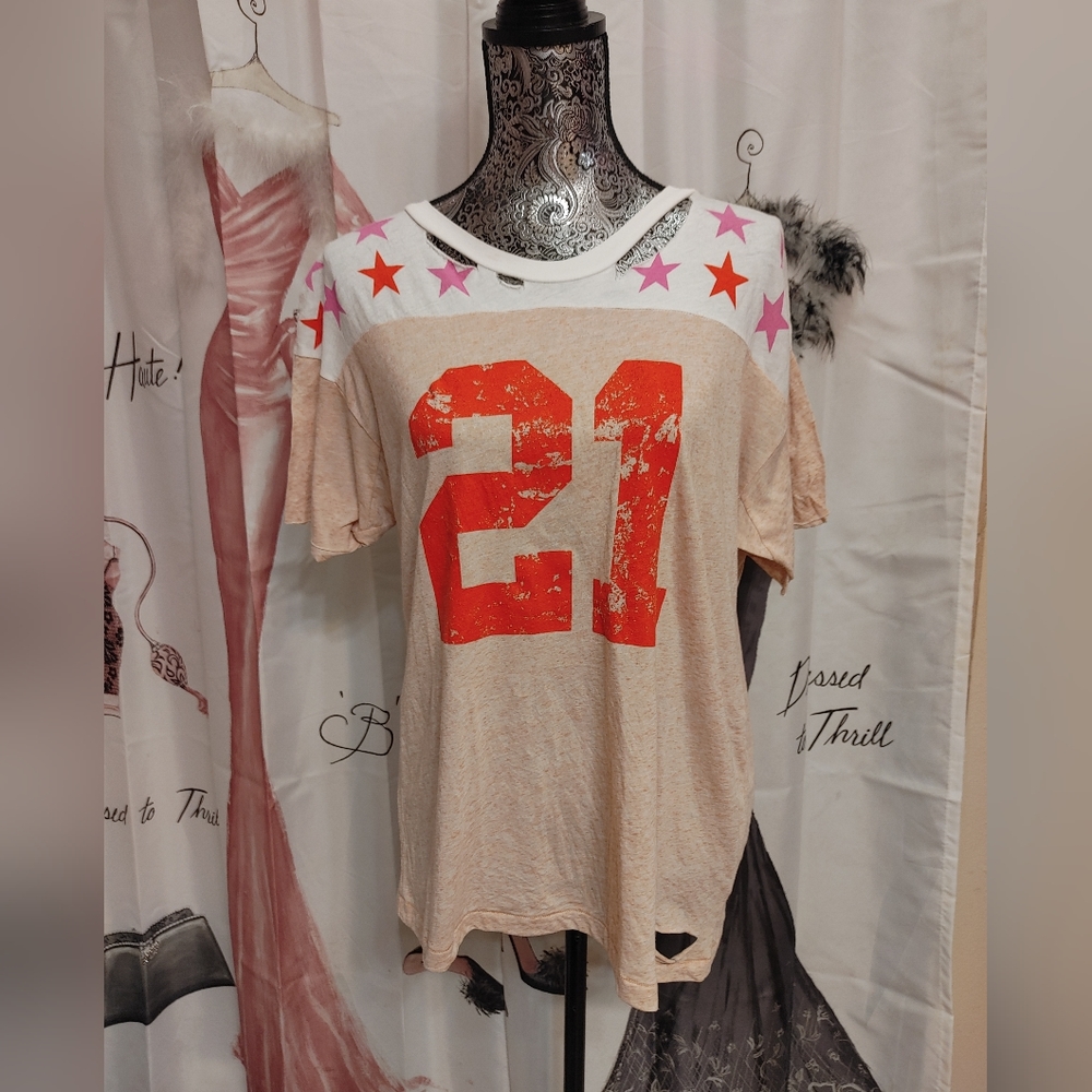 Wild Fox Distressed Short Sleeve Tee Varsity Design Stars Adorne The Shoulders